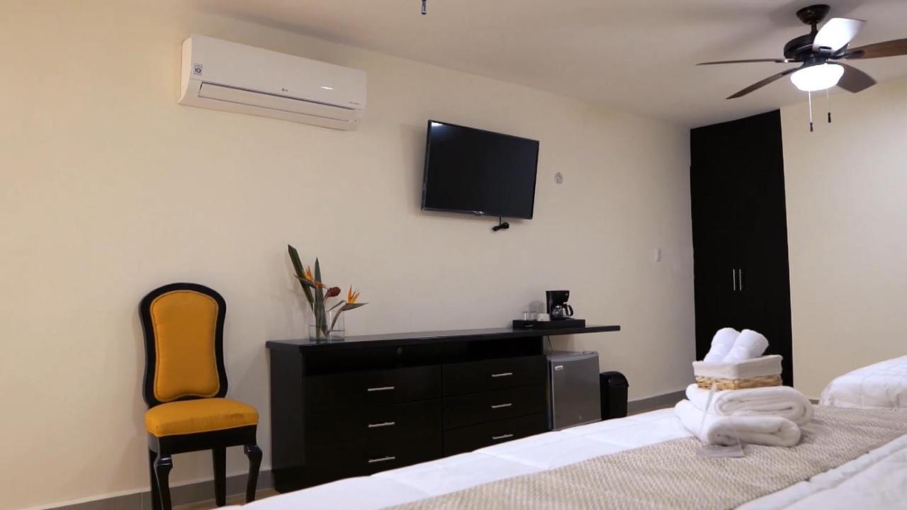 Hotel Recuerdos Βαγιαδολίδ Εξωτερικό φωτογραφία